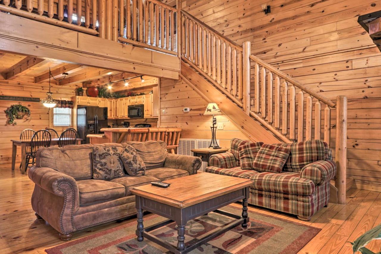 Pigeon Forge Cabin With Games, 1 Mi To Parkway! Zewnętrze zdjęcie