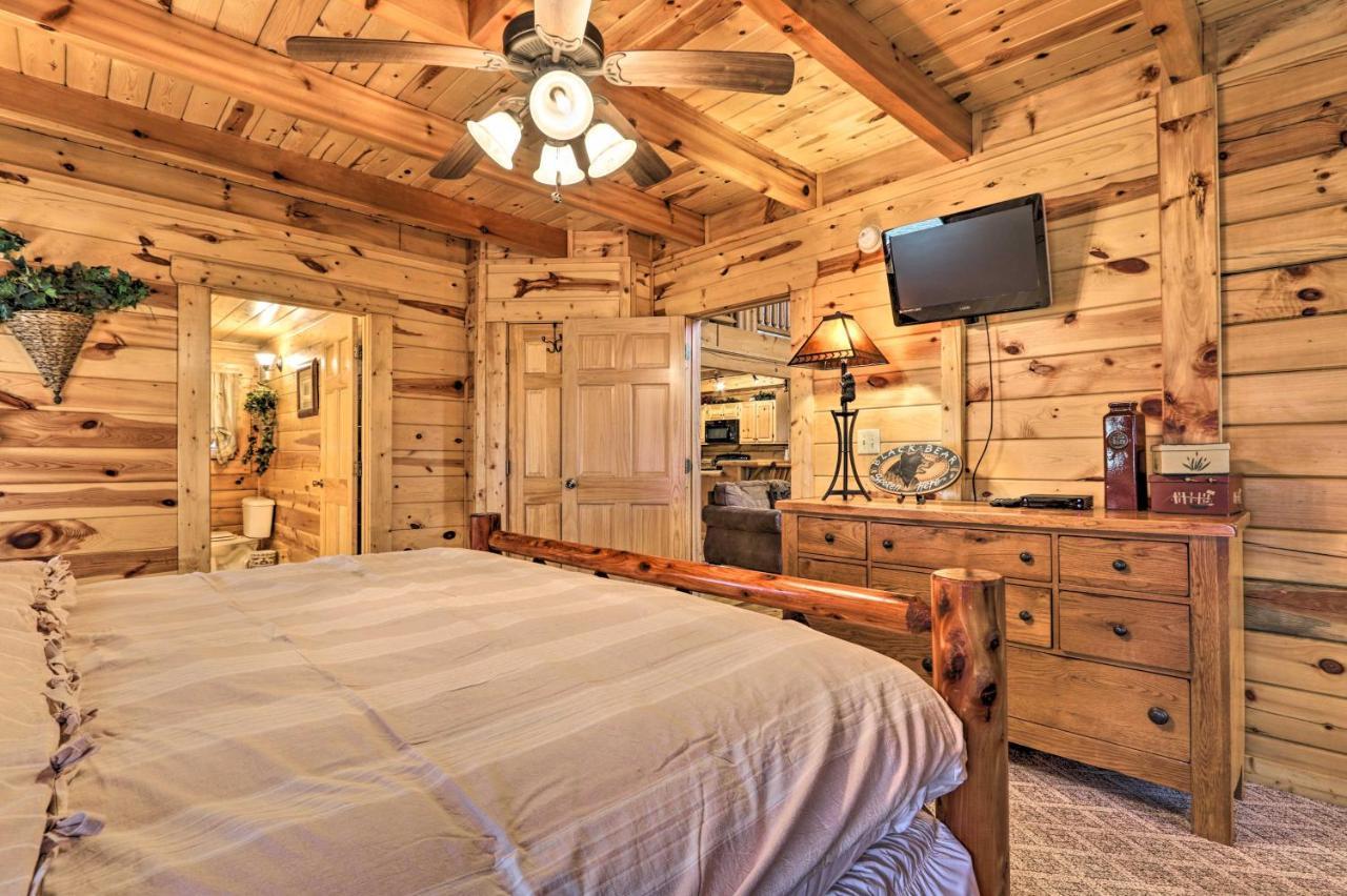 Pigeon Forge Cabin With Games, 1 Mi To Parkway! Zewnętrze zdjęcie