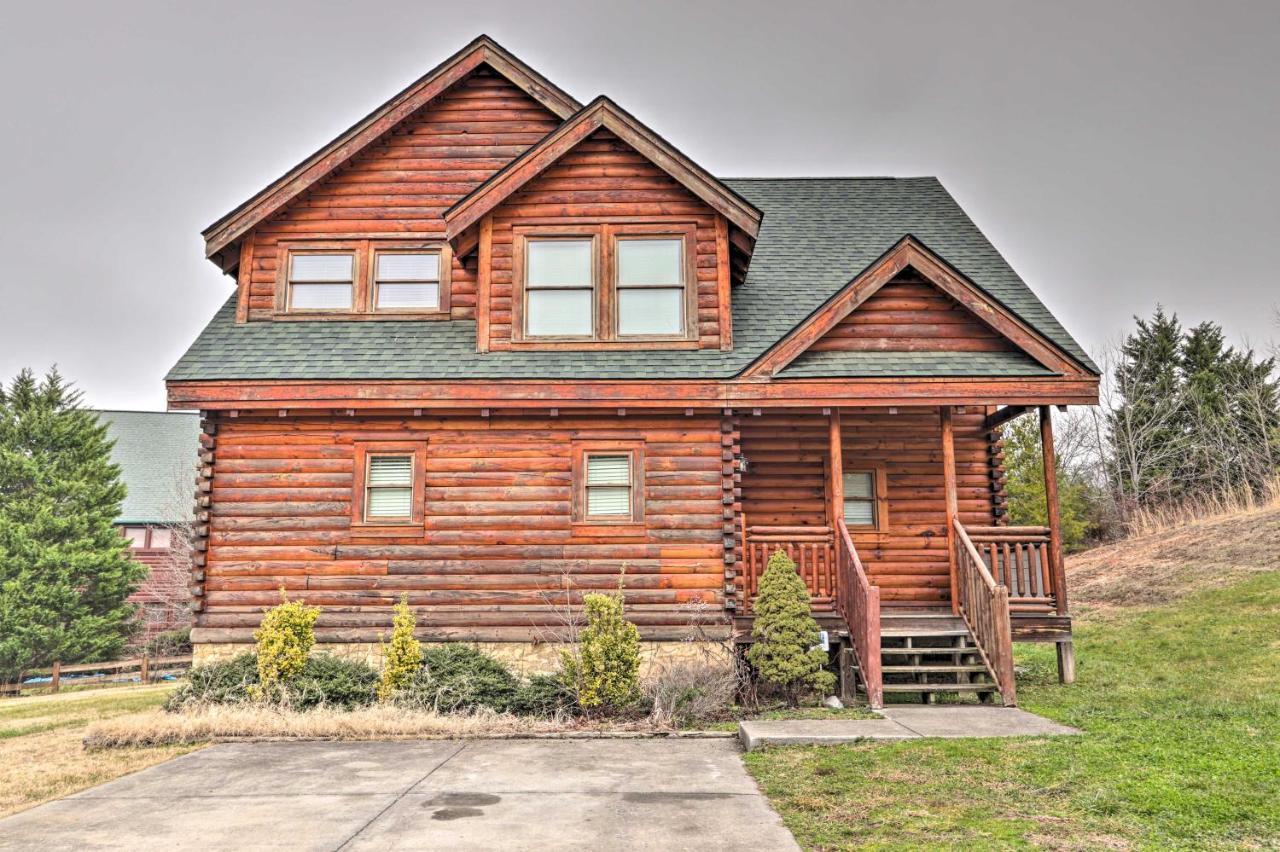 Pigeon Forge Cabin With Games, 1 Mi To Parkway! Zewnętrze zdjęcie