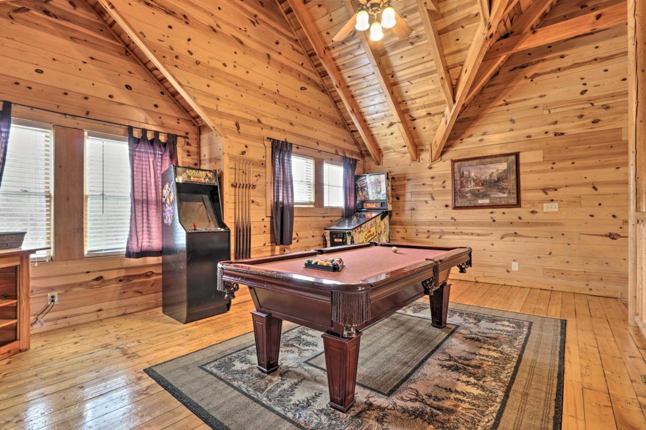 Pigeon Forge Cabin With Games, 1 Mi To Parkway! Zewnętrze zdjęcie